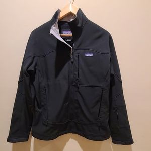 Patagonia Womens Black Softshell Cost